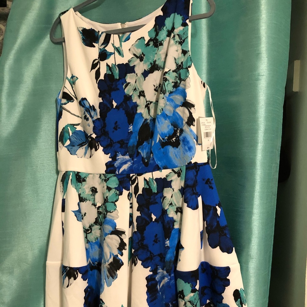 Floral dress